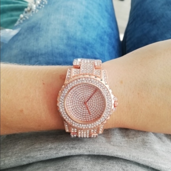 unbranded Accessories - Rose Gold Crystal Watch